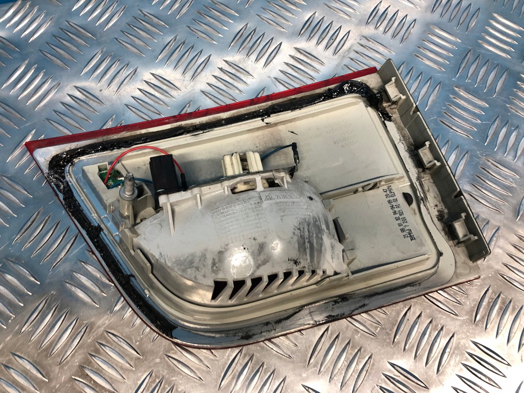 фото №8, Bmw x5 e70 лампа левый задняя левая задняя w крышка