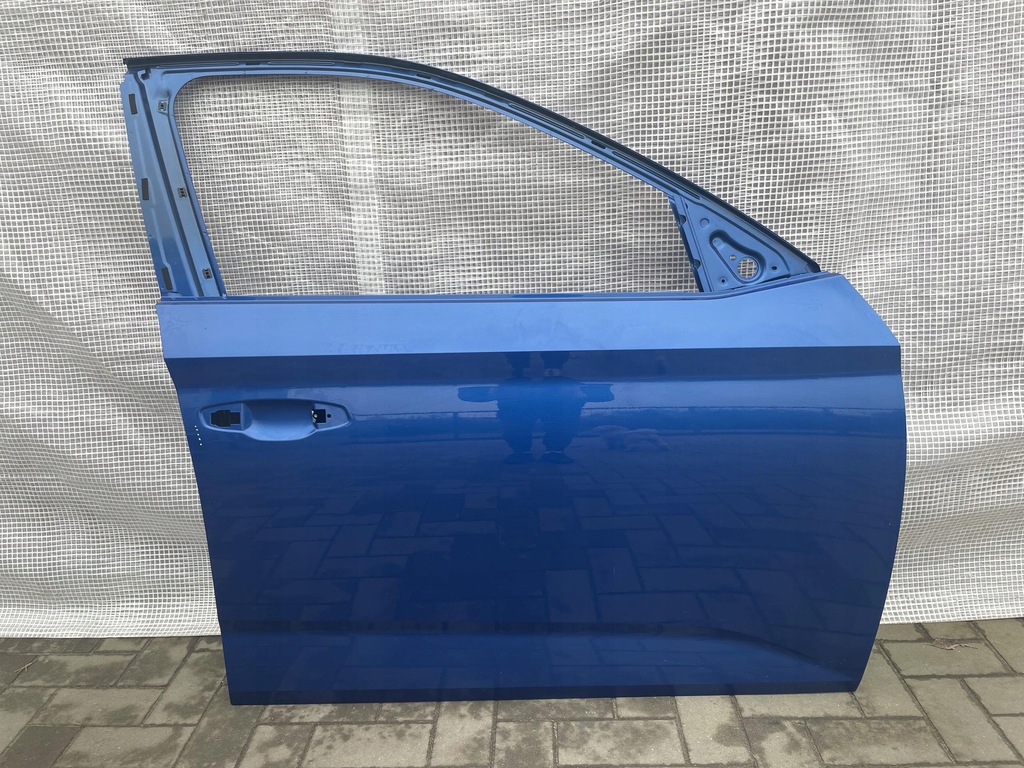 фото №1, Skoda scala 657 двері передні праве 657831312