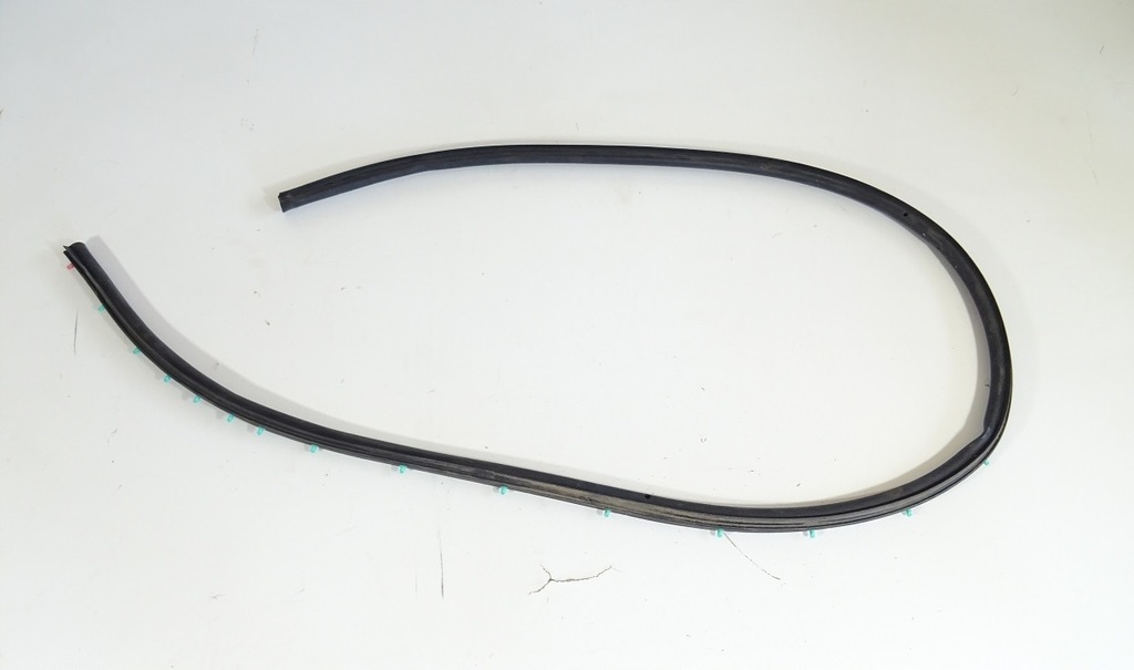 фото №1, 2015+ mustang прокладка двері права штифт кліпса