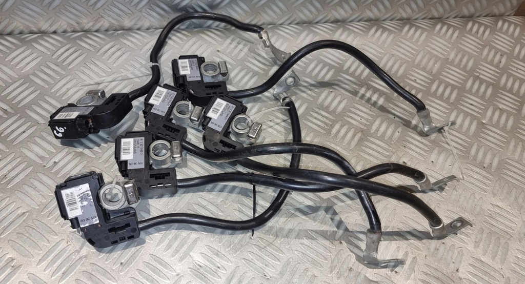 фото №9, Bmw 3 e90 e91 e92 e93 lci клема мінус шланг ibs акумулятор 9215952 09-11