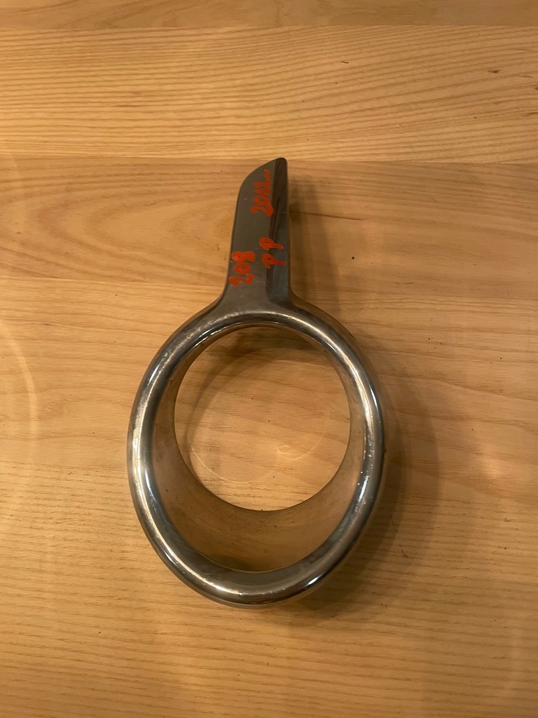 фото №1, Решётка противотуманной фары правая хром 208 2012r 9673233277