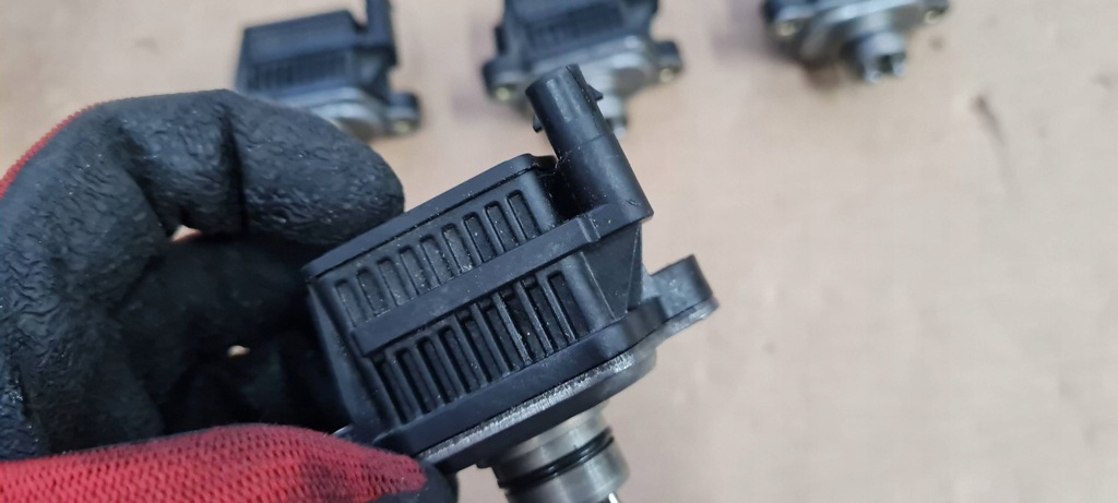 фото №8, Sq5 80a q5 lift клапан электромагнитный управляющий 3.0 tfsi 06m906048f