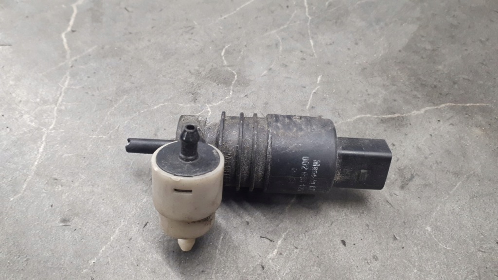 Купить Помпа омывателя smart forfour 1