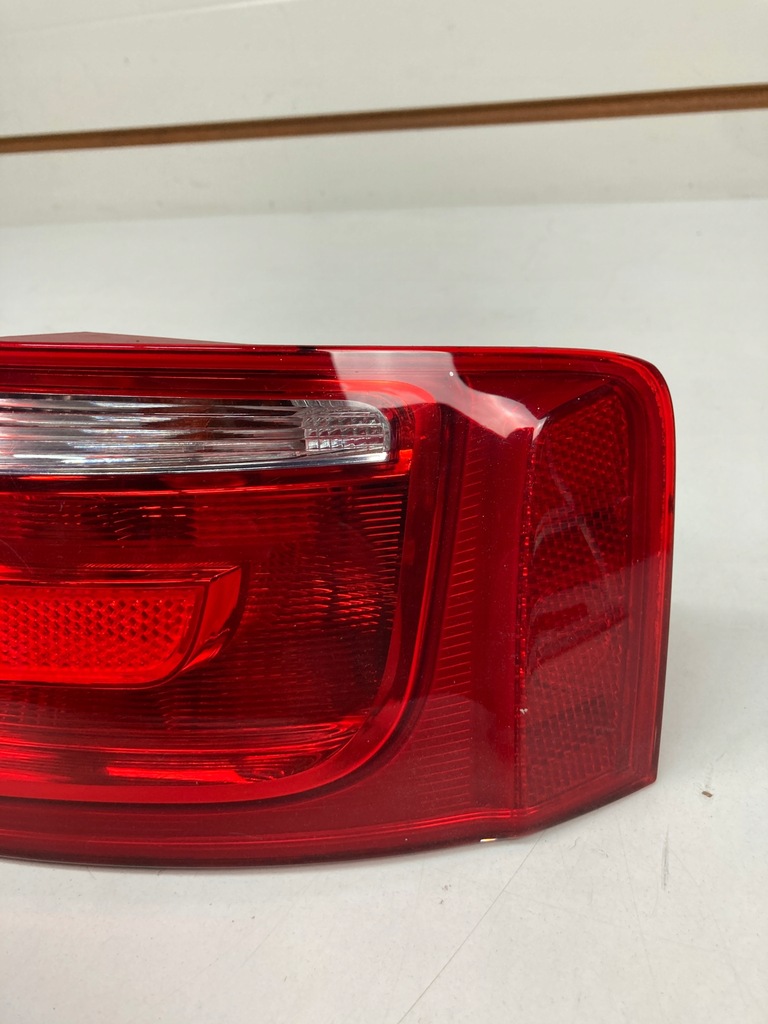 фото №7, Лампа правая задняя audi a5 8t0