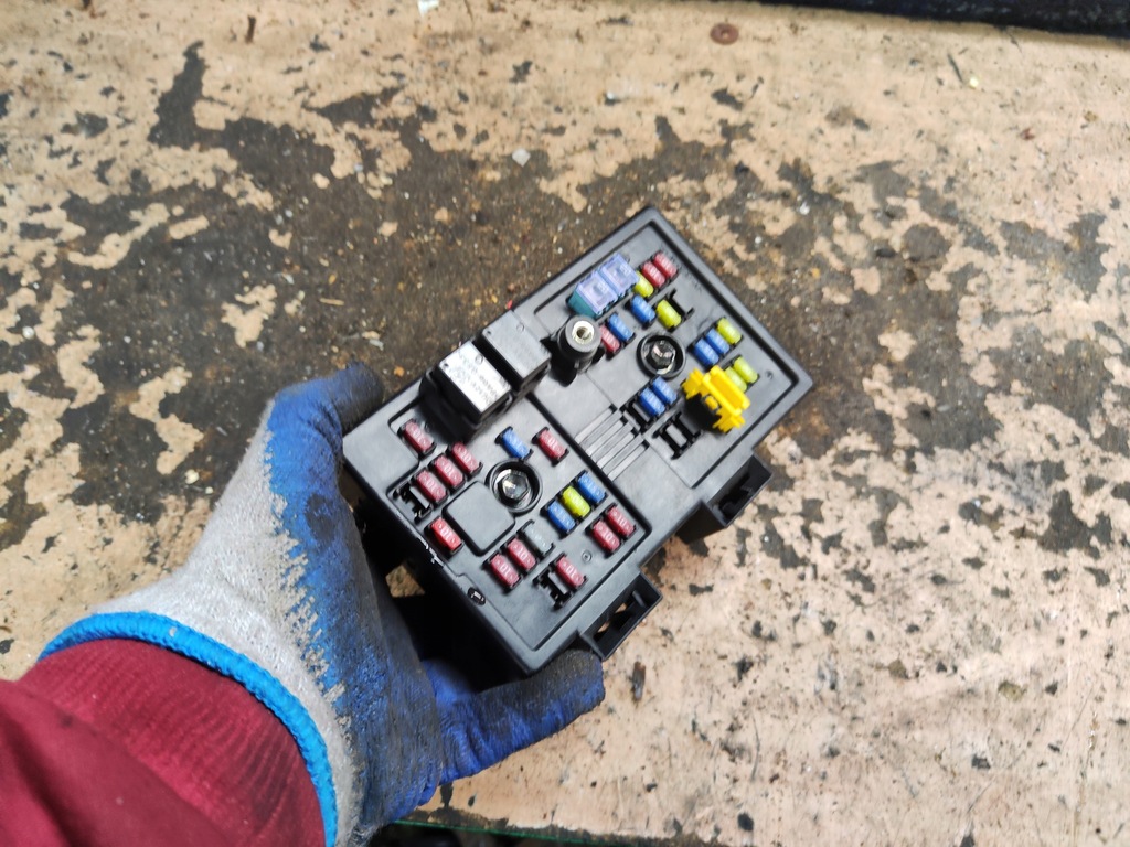 фото №1, Chevrolet captiva коробка запобіжників