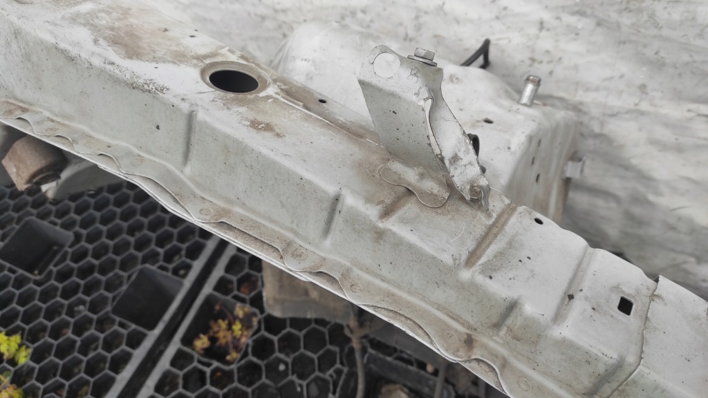 фото №3, Четверть лонжерон правый перед lexus gs 450h poznań