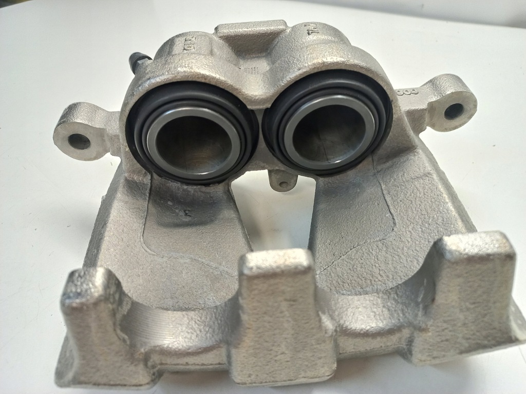 фото №1, Новий супорт ham. правий перед mercedes glk x204