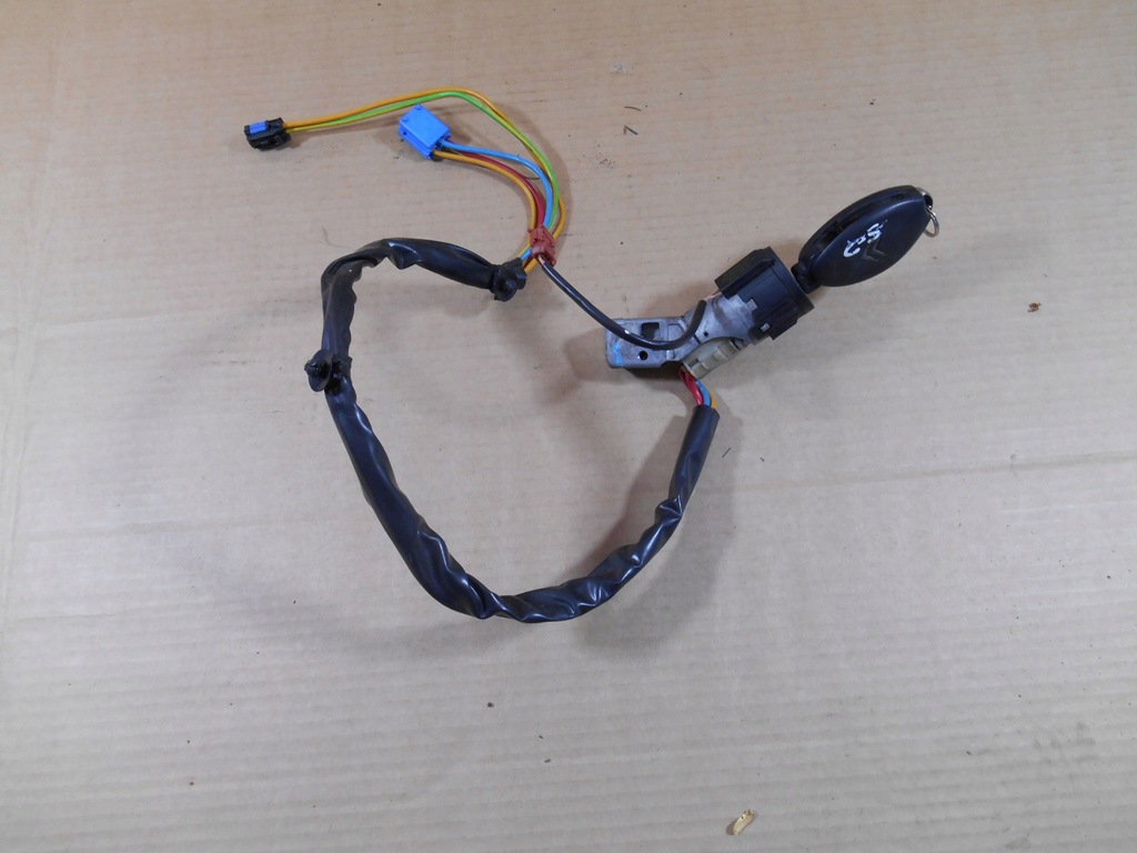 фото №1, Citroen c5 замок запалювання