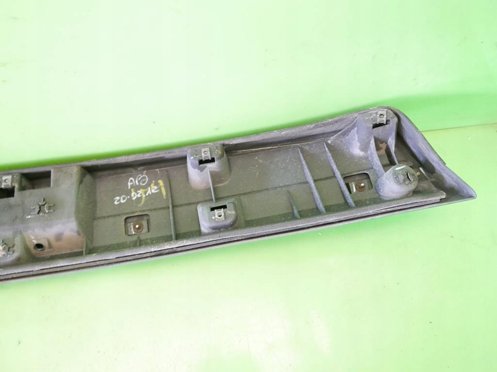 фото №8, Накладка молдинг кришки багажника lancia musa i fl 07-