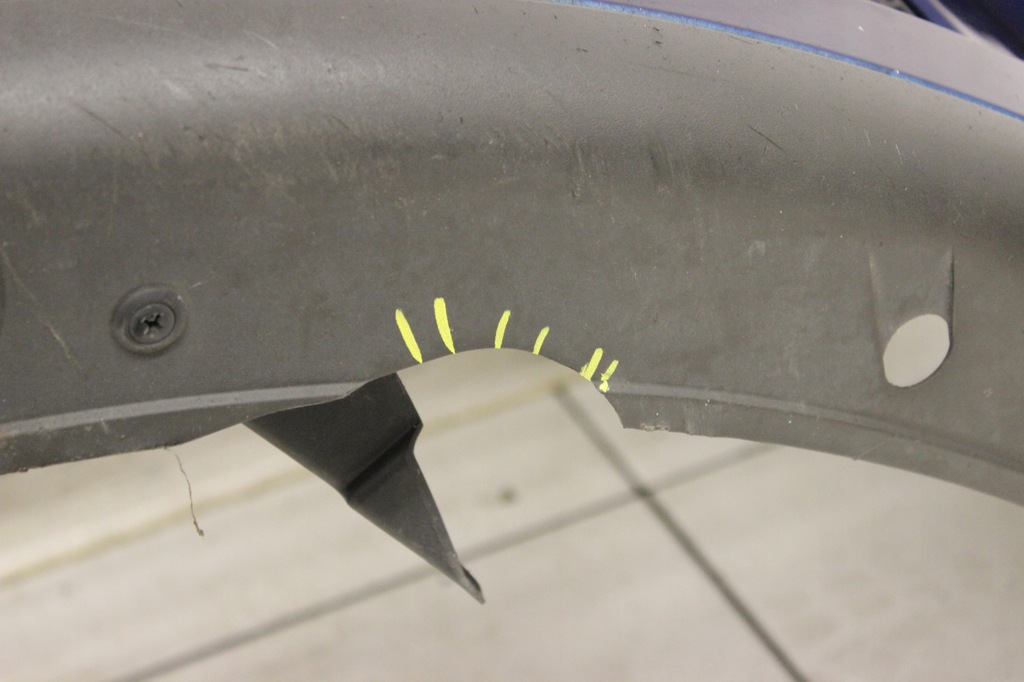 фото №10, Ford s-max smax i mk1 pdc 2006r- бампер перед передний e6 - код лакокрасочного покрытия