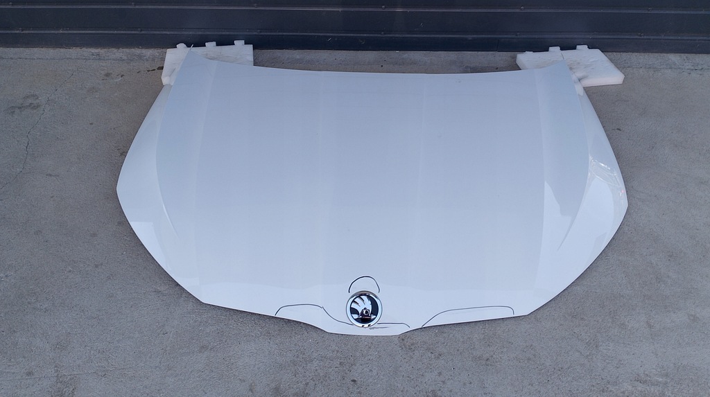 фото №10, Skoda octavia iv 4 капот крышка двигателя белый