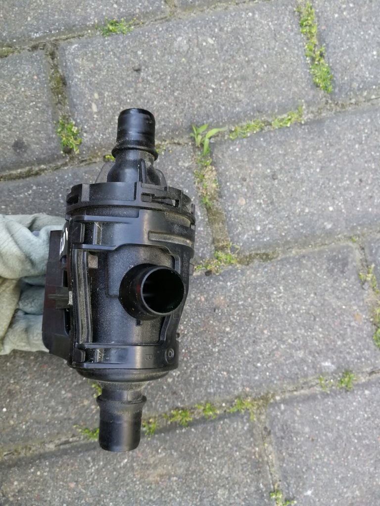 фото №4, Помпа wody електрична renault clio v