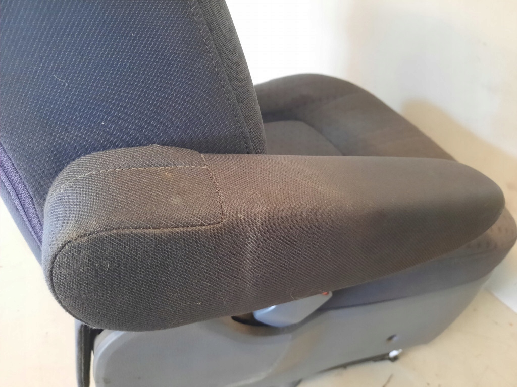 фото №10, Kia carens 2 ii 02-06 сидіння водія лівий