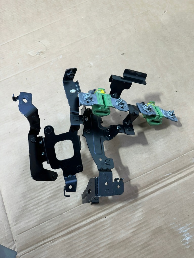 фото №11, Кронштейн кронштейн глушителя, каркас mercedes citan w420, kangoo iv,4