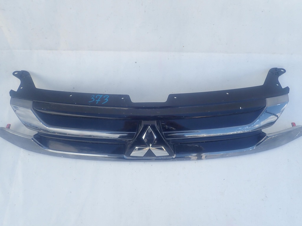 фото №8, Mitsubishi outlander iii lift 15-18 решётка радиатора решётка радиатора