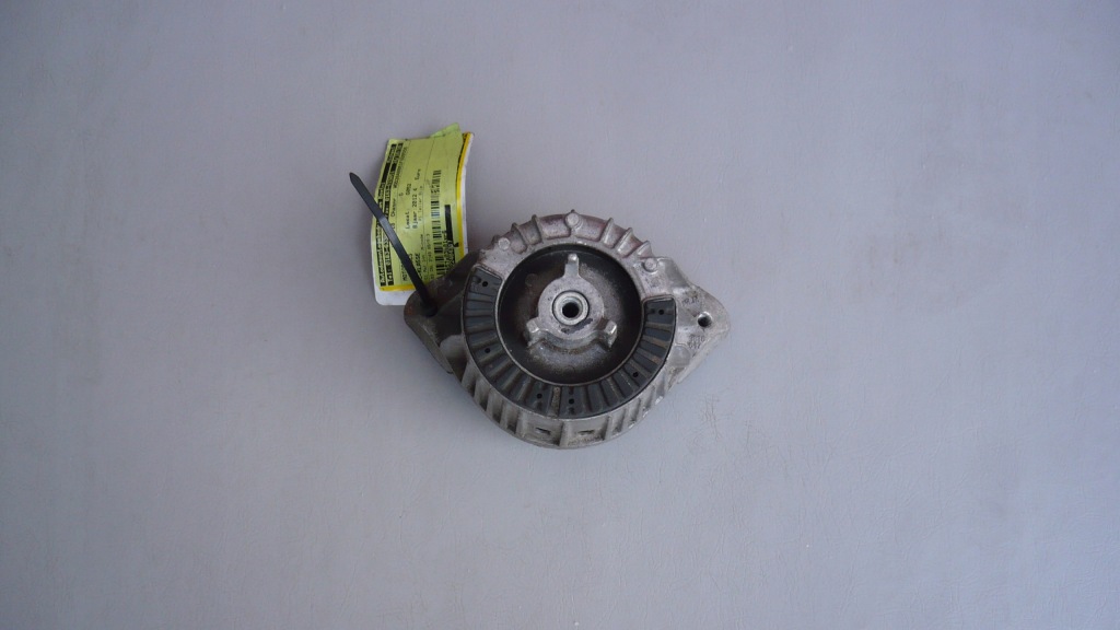 фото №1, Подушка двигуна mercedes c w204 w212 2,2 cdi