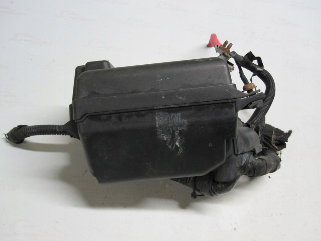 фото №7, Doblo ii combo d lift 1.3 multi-jet 15r коробка предохранителей 51839437