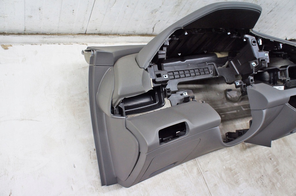 фото №9, Sz256 hyundai elantra vii ^ приборная панель приборная панель pulpit консоль europa