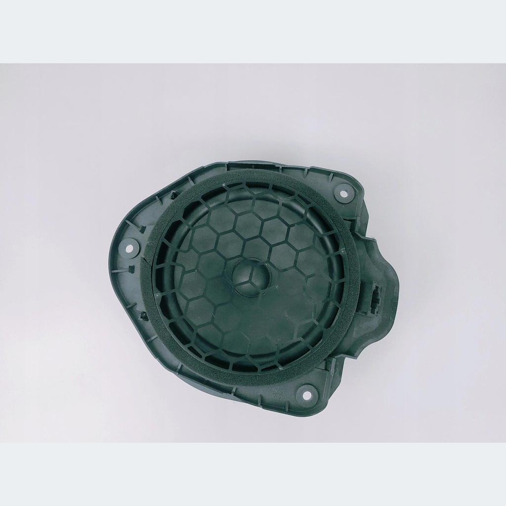 фото №1, Динамик низкочастотный bang olufsen audi a3 s3 8v