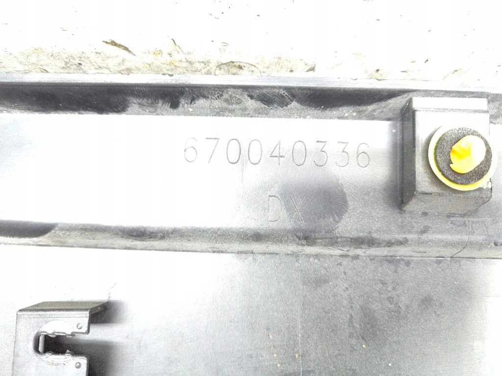 фото №2, Maserati levante 2017 комплект порог