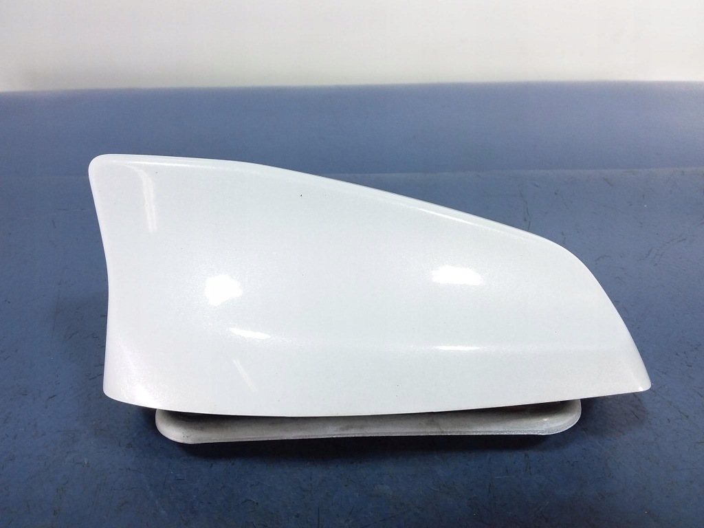 фото №3, Jaguar xf ii x260 антена радіо gps плавник glacier