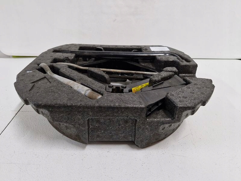 фото №8, Jaguar xf i 1 x250 вкладыш набор колеса запасного