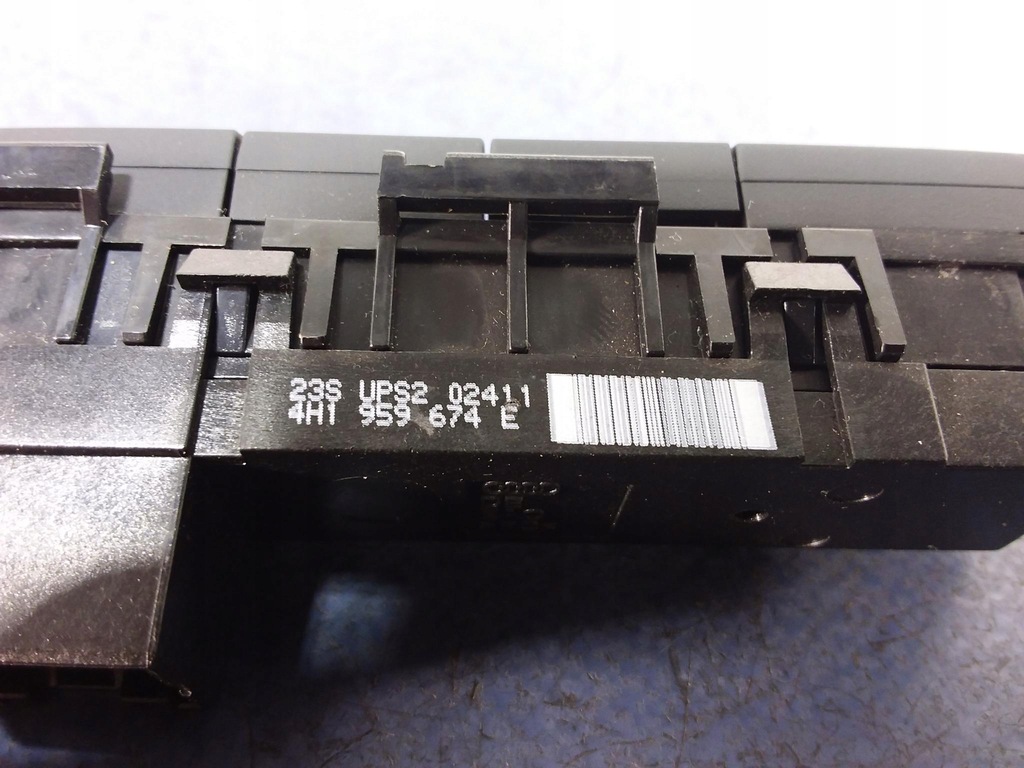 фото №7, Audi a8 d4 панель переключатель pdc 4h1959674e