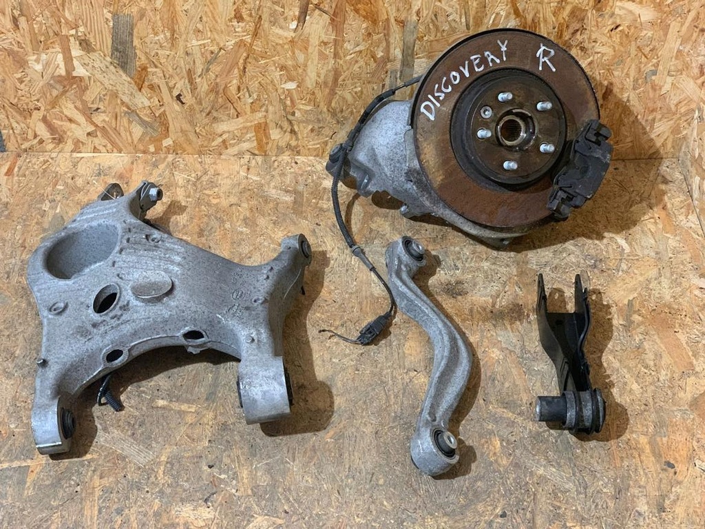 фото №1, Підвіска поворотний кулак задня праве discovery sport