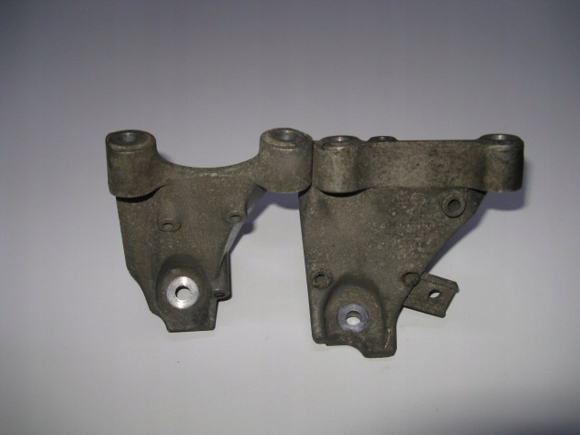 фото №1, Кронштейн двигателя a6 c6 s6 4.2 v8 4f0199307d/4f0199308g