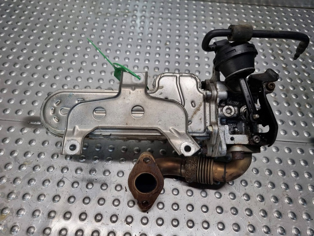 фото №6, Радіатор вихлопних газів egr 038131513ad golf v leon ii touran i octavia ii 1.9tdi