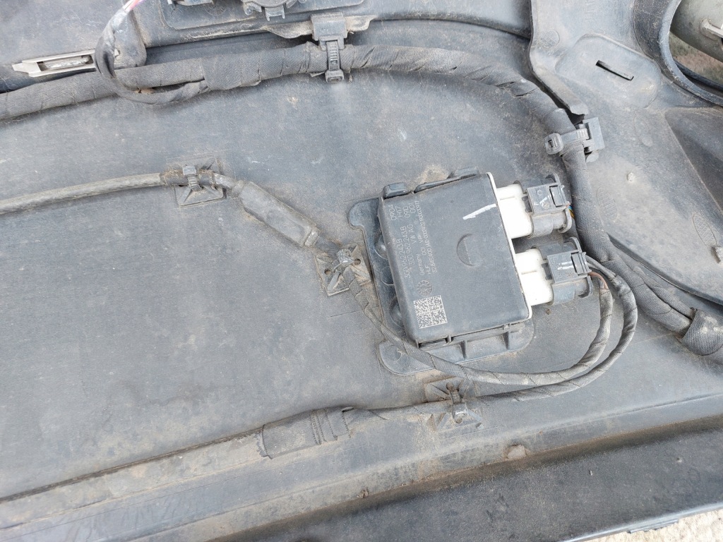 Бампер задний  bentley continental gt 19r чёрный l09n радары с Разборки