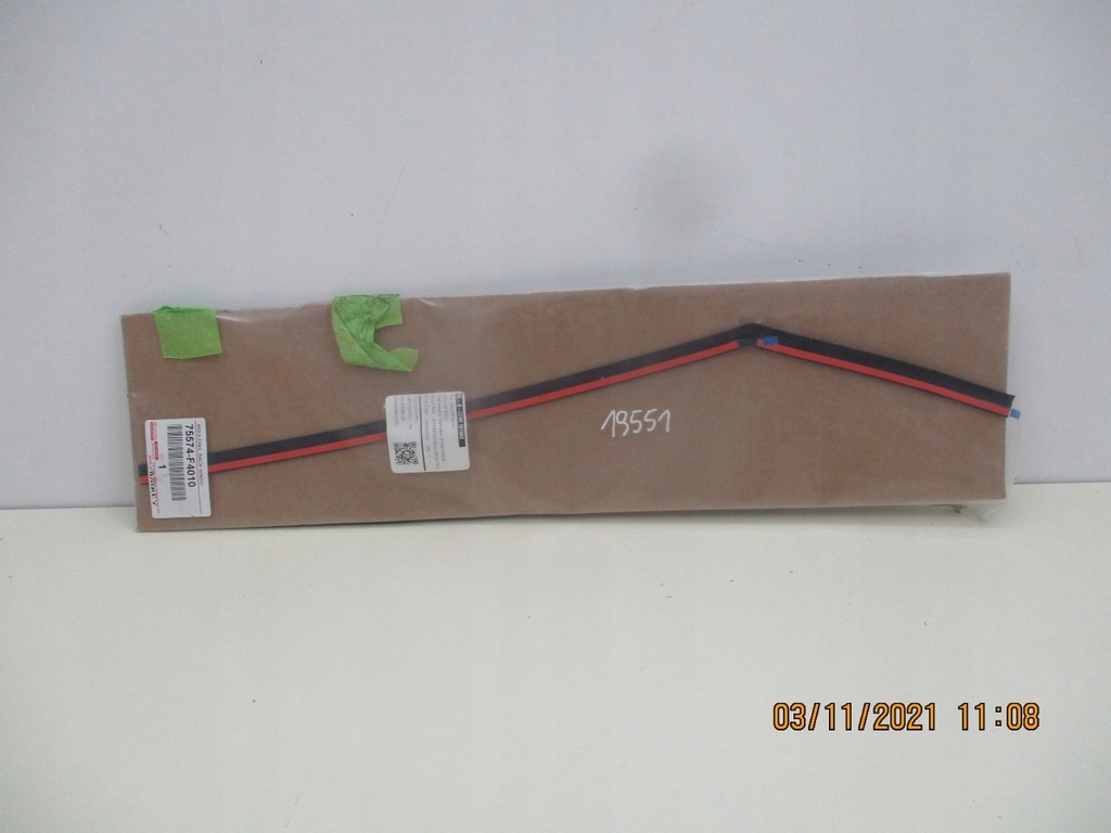 фото №1, Toyota chr c-hr молдинг стекло дверь левый задняя