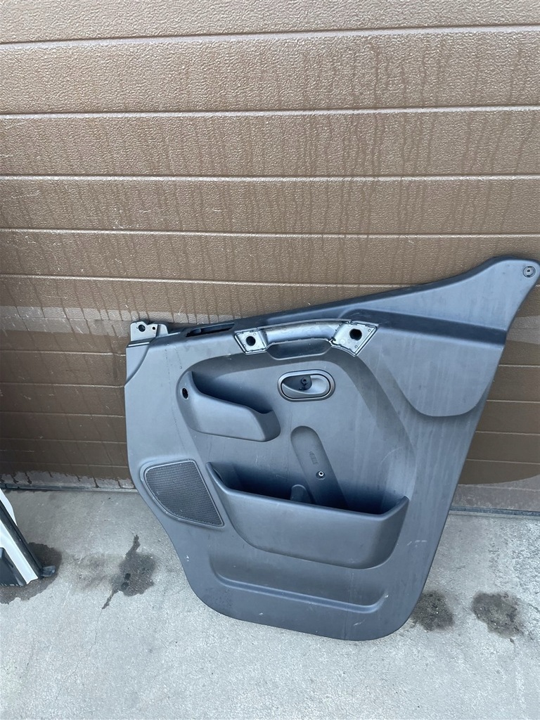 фото №7, Обшивка обивка дверь правый перед master iv 4 19-23 rok