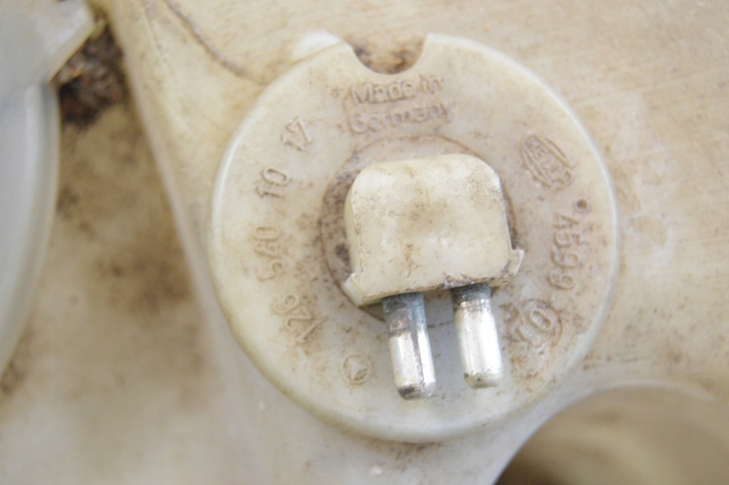 Бак рідина омивача підігріваємий mercedes w126 s klasa 1268690820 Недорого