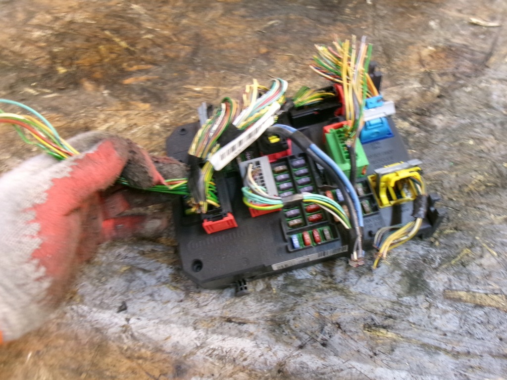 фото №1, Peugeot 508 i коробка модуль bsi 9664992380