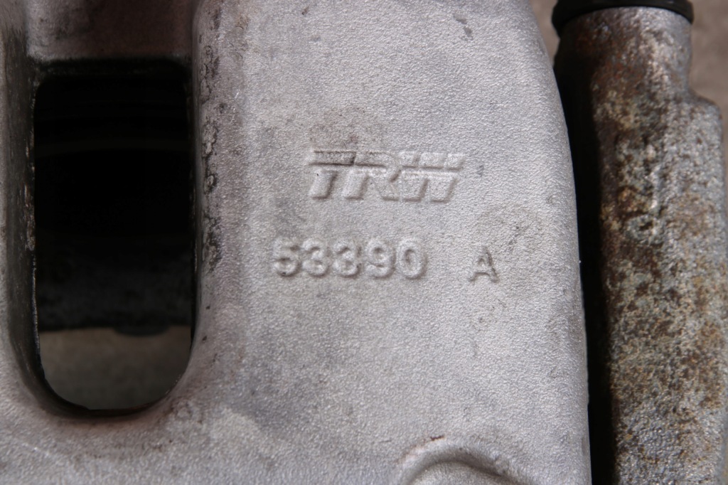 фото №8, Bmw g42 g20 x3 g01 x4 g02 суппорт тормозной правый перед передний 60/24/330