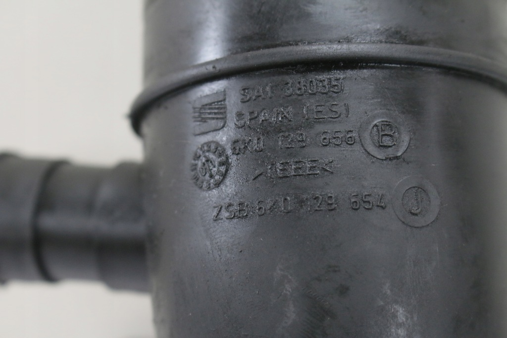 фото №6, Шланг повітря seat 1.9 6k0129656