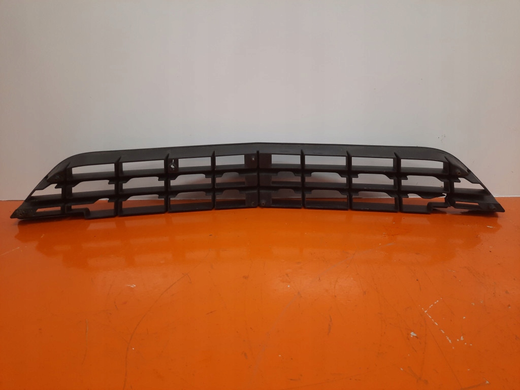 фото №11, Mercedes r-klasa w251 05-14 решітка бампера перед a2518850553