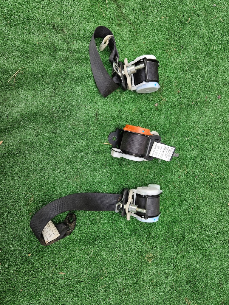 фото №5, Pas безопасности задняя левый правый средний комплект nissan micra k13