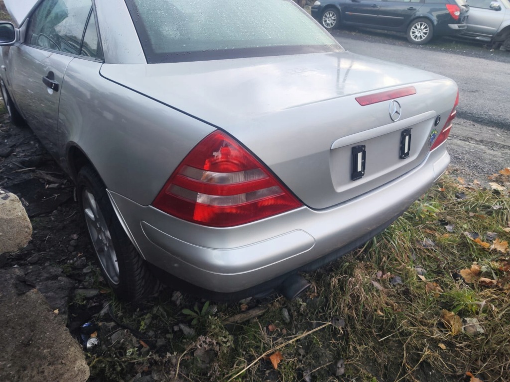 фото №8, R170 mercedes slk i бампер задняя крышка багажника лампа левая правая przed lub po рестайлинг