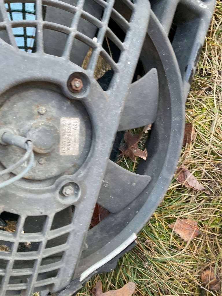 Вентилятор радіаторний ssangyong actyon 2.0 дизель 88210-21050 Оригінал