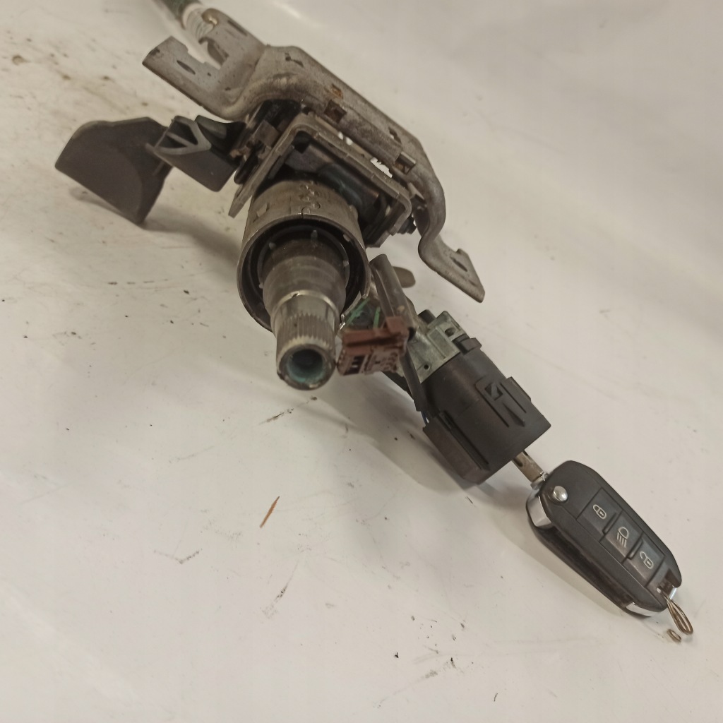 Citroen c3 ii ds3 колонка кермова 1811933100 Доставка