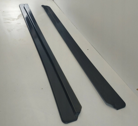 фото №1, Mazda mx5 gv1 грунтовка накладки пороговые пороги