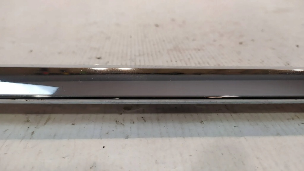 фото №13, Хром молдинг бампера перед mercedes glc x253 c253