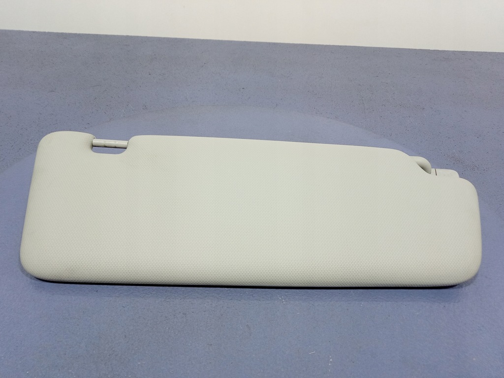 фото №5, Audi a1 8x защита солнцезащитная козырёк левый 8k0857551