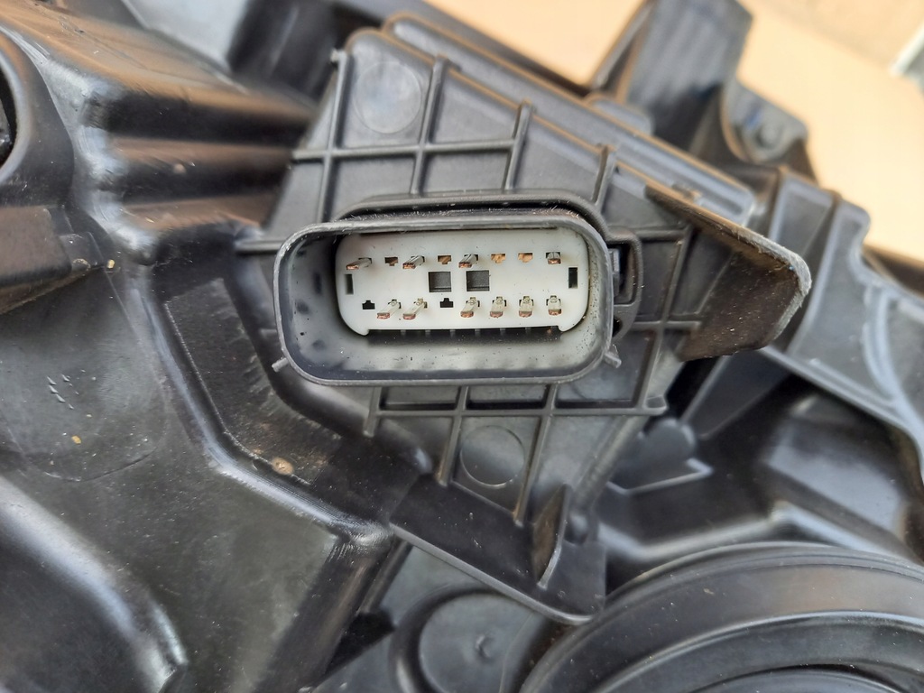 фото №5, Ford s-max mk2 лампа передня права led лінза