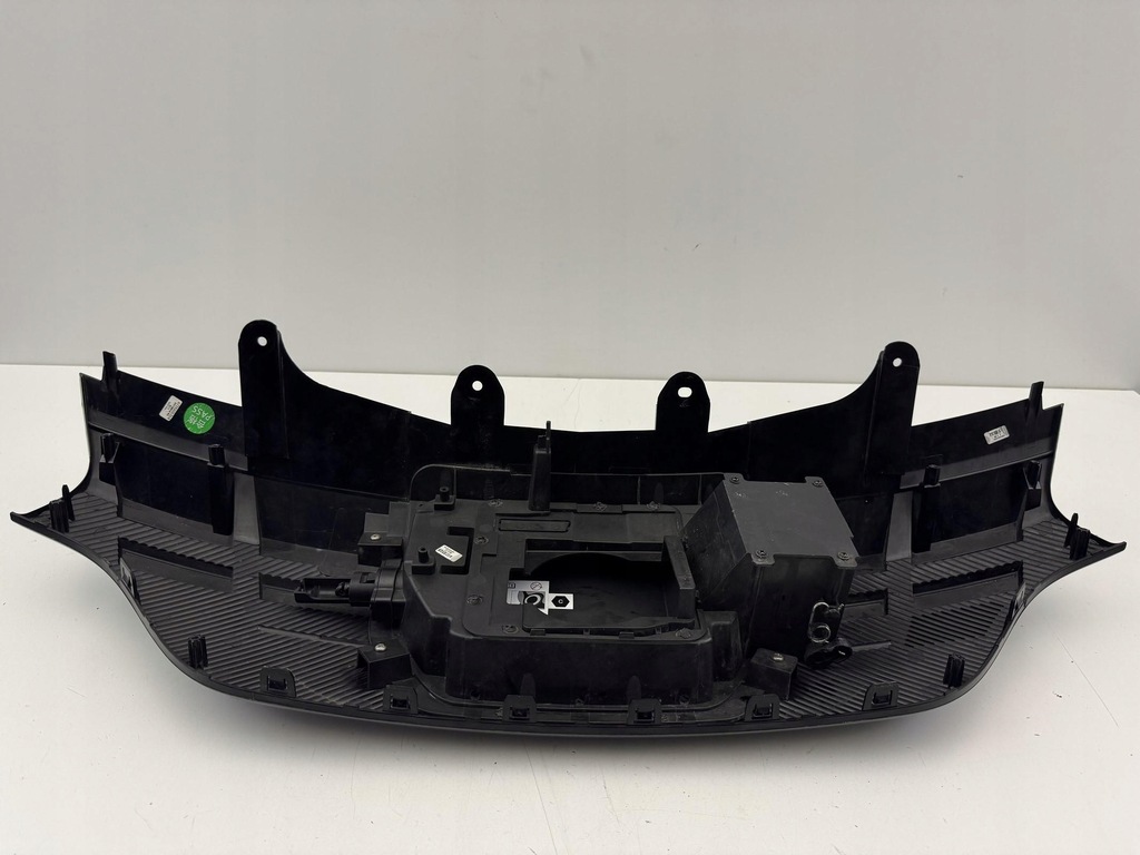 фото №5, Dacia оригинальный номер spring lift решётка радиатора решётка радиатора решётка 24- 622560620r