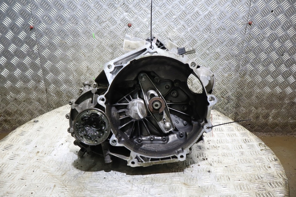фото №1, Коробка передач передач 5 ступенчатая seat leon iii 1.2 rgh