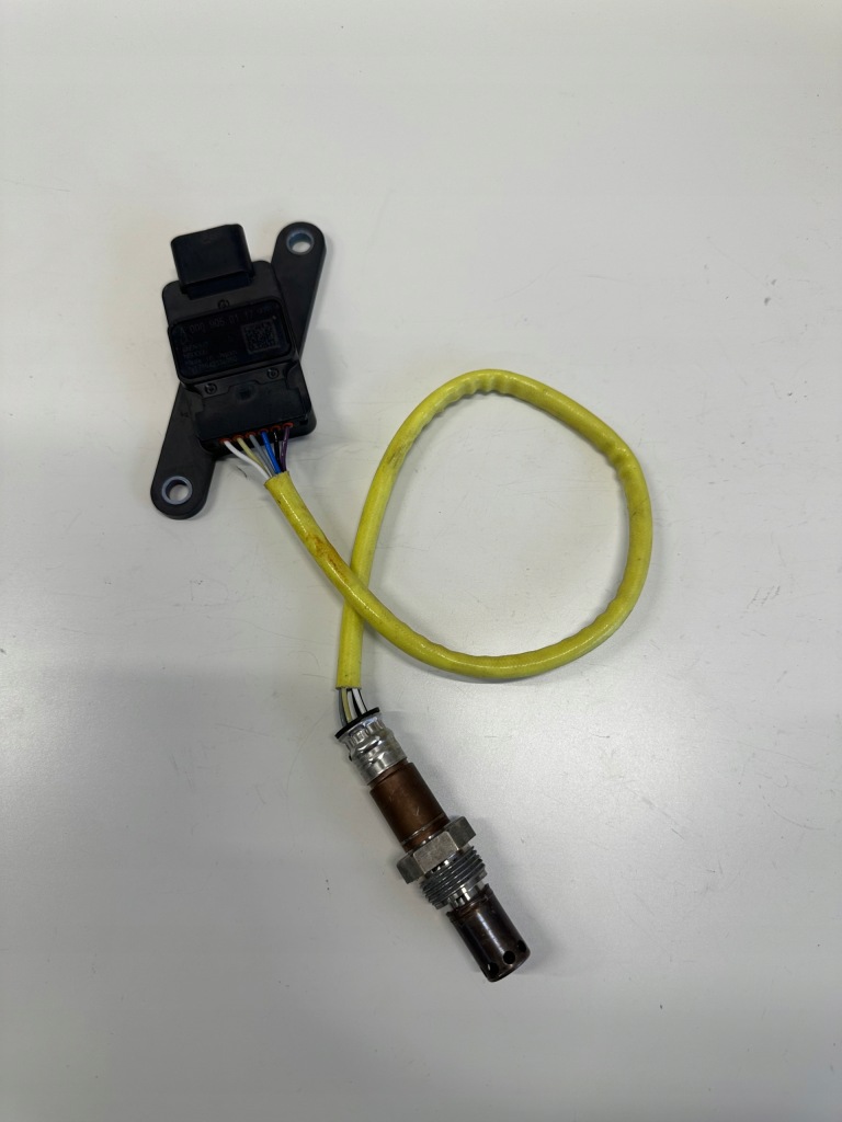 Купити !mercedes датчик nox датчик лямбда-зонд a0009050117!