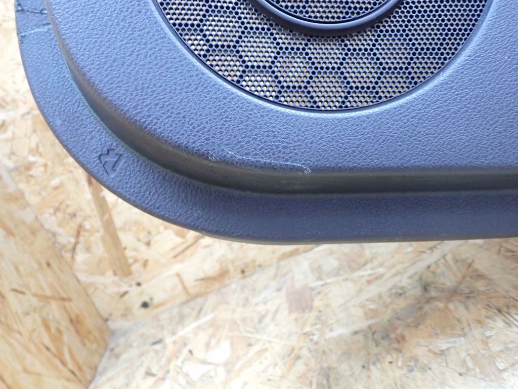 фото №9, Обшивка двері правий задня lexus is iii 200t 300 po lift 2018 europa